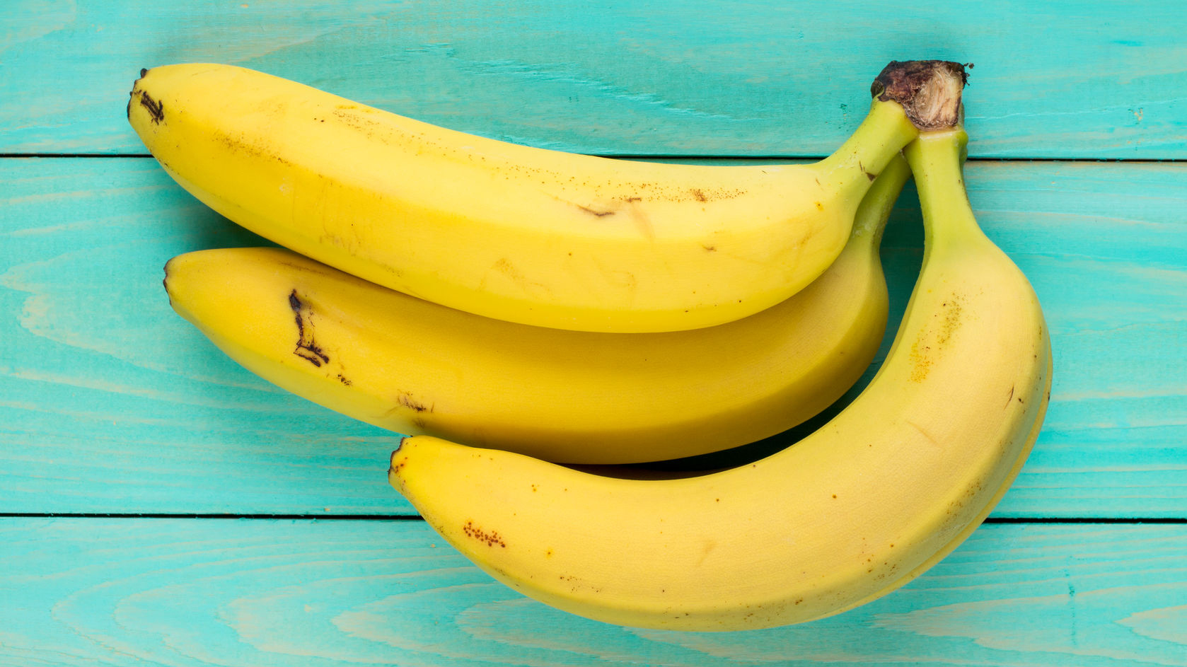 A bunch of yellow bananas