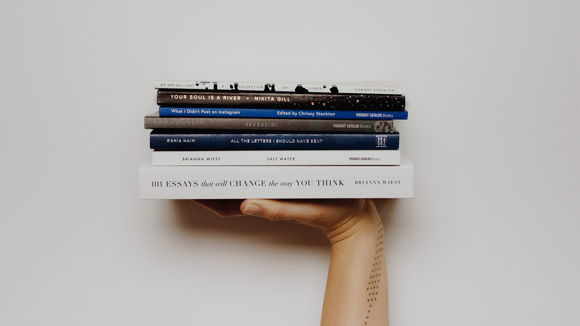 Buying books online in Singapore to build a home library