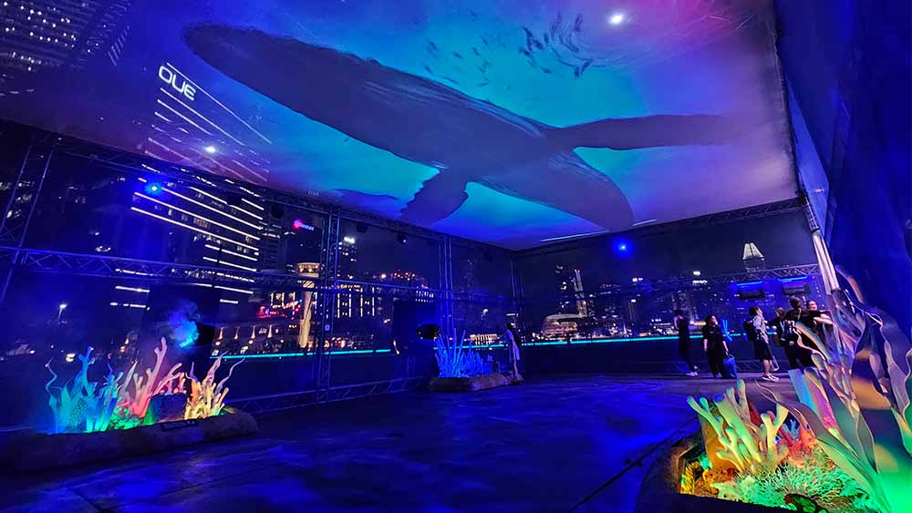 i Light Singapore 2023 has blanketed Marina Bay in blue