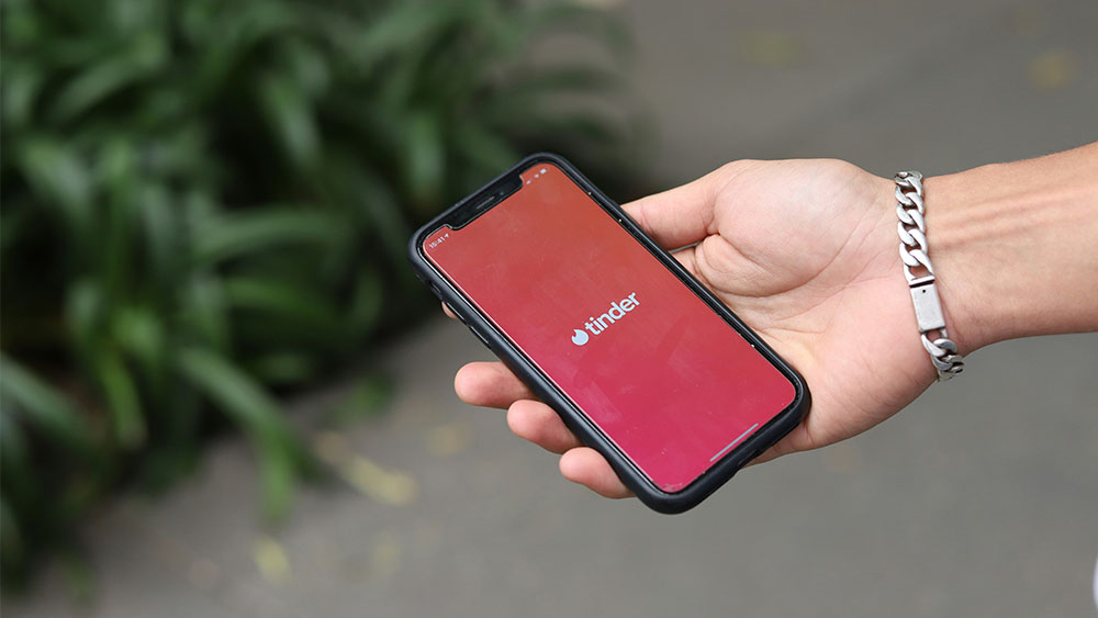 Tinder's findings about this year's dating trends